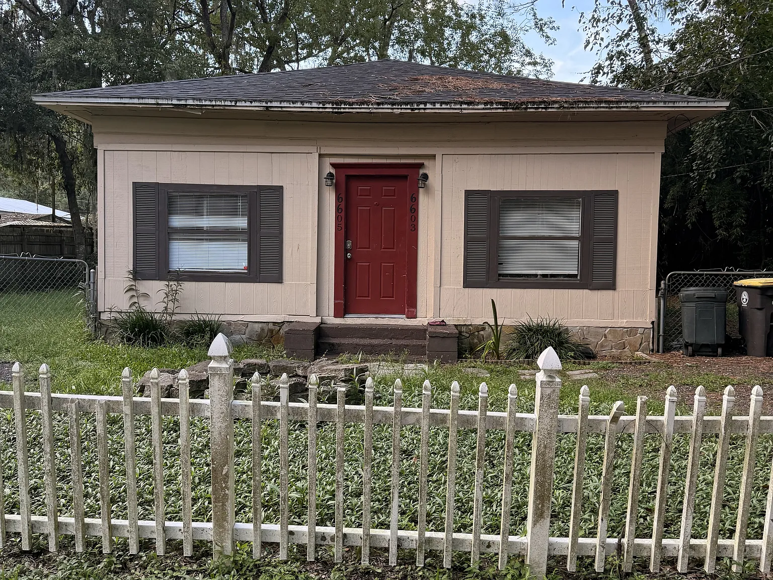 6605 Dixie Street - 1 — Photo 1