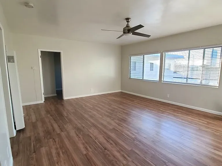 5475 Homeside Ave — Photo 7