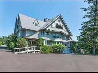 2306 E Superior St APT 4, Duluth, MN 55812