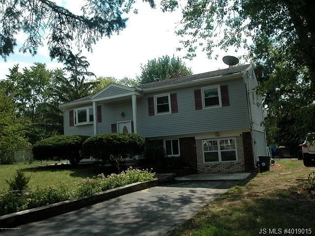 21 Cypress Rd photo 1