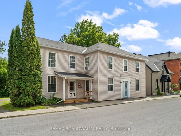 114 Clothier St E #110, North Grenville, ON K0G 0A0