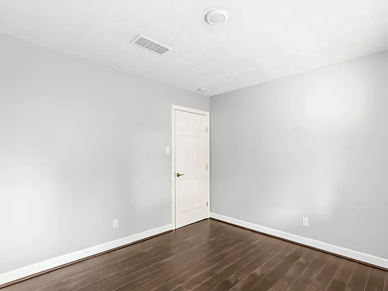 211 W North Hill Dr — Photo 27