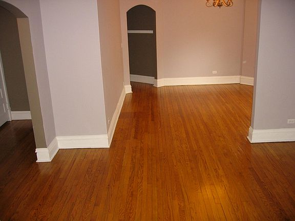 3rd image of 4341 N Keeler Ave #1