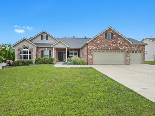 1617 Colfax Ct, Belleville, IL 62221