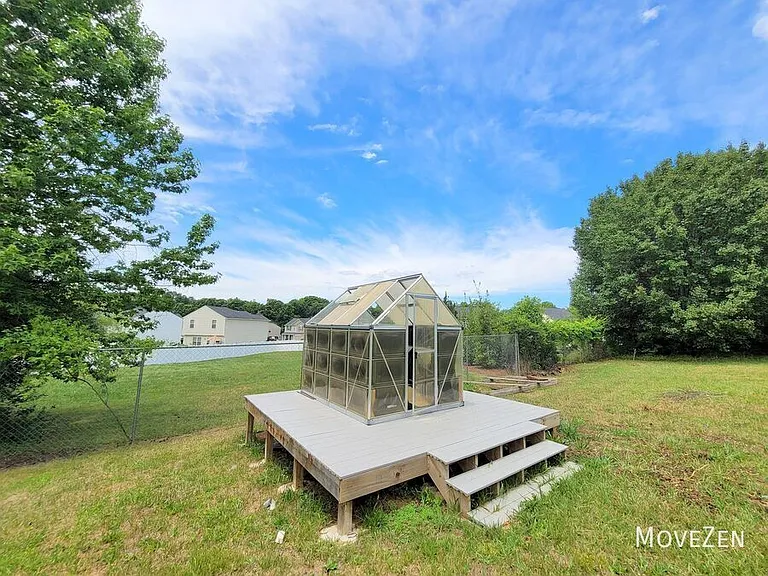 509 Rosecrest Dr — Photo 15