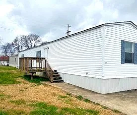 815 Monroe Ln Photo 1
