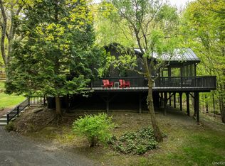 1 Van Buren Drive, Hillsdale, NY 12516