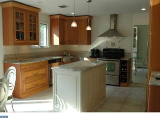 2057 Shearer Rd, Lansdale, PA 19446