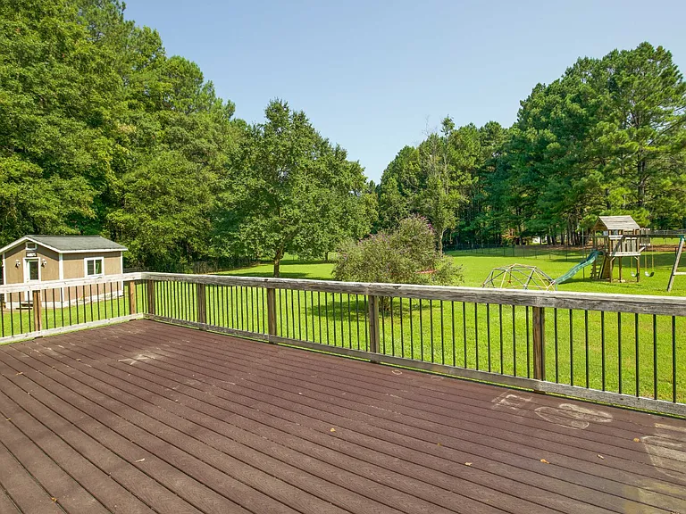 184 Olde Farm Rd — Photo 45