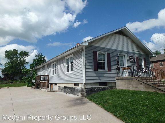 2nd image of 605 Lyon St #A