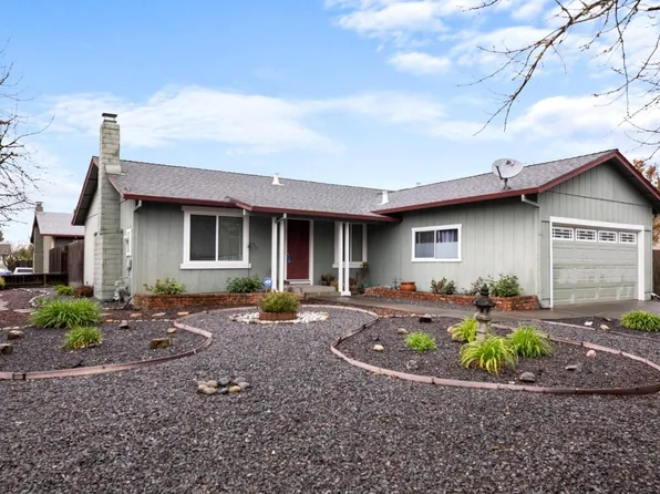 1157 Lombardi Lane, Santa Rosa, CA 95407