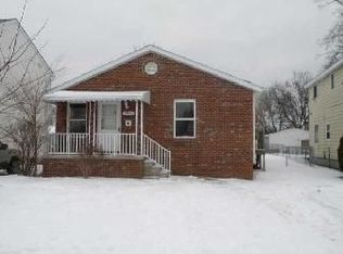 28802 Birchlawn St, Garden City, MI