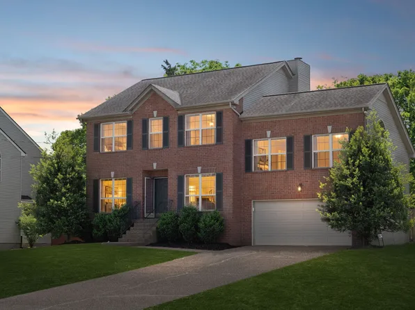 105 Hampton Ct, Hendersonville, TN 37075