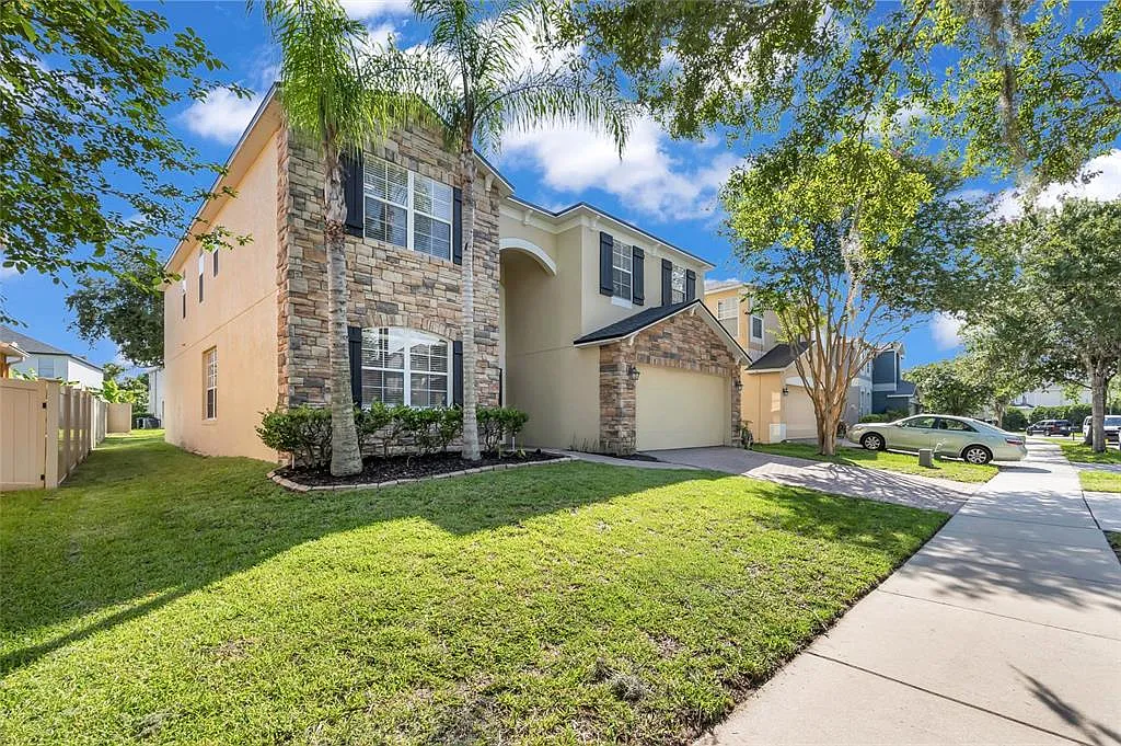 5 bed, 4.0 bath, 3170 sqft, $4,680 — Photo 3