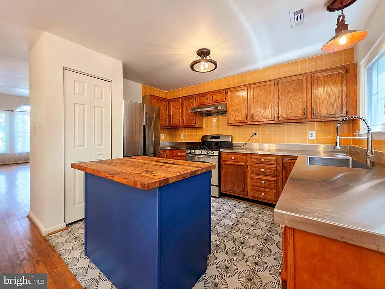 3809 Elbert Ave #A — Photo 8