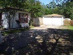 2nd image of 3028 Bonnie Brae Ave