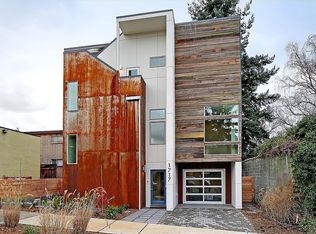 1717 N 37th St., Seattle, WA 98103