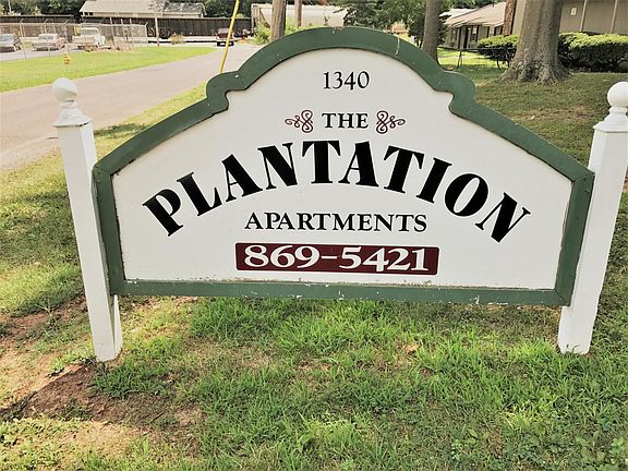 Plantation Apartments