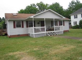 214 W Jackson St, Mebane, NC 27302
