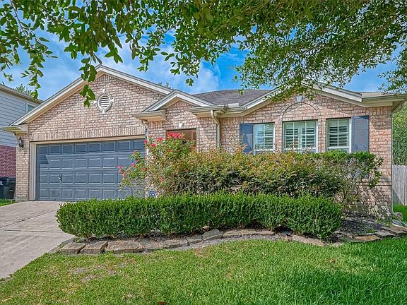 3rd image of 2843 Foster Hill Dr