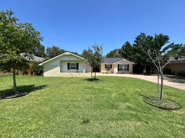 3911 Linda Dr, Amarillo, TX 79109