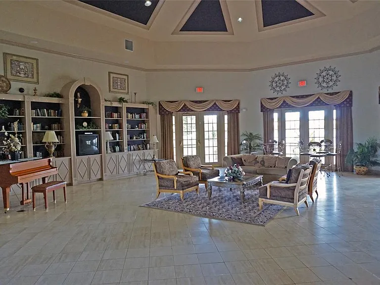 9018 Lake Chase Island Way #9018 — Photo 21