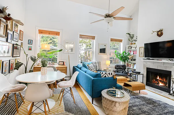 Rented by Compass | media 14