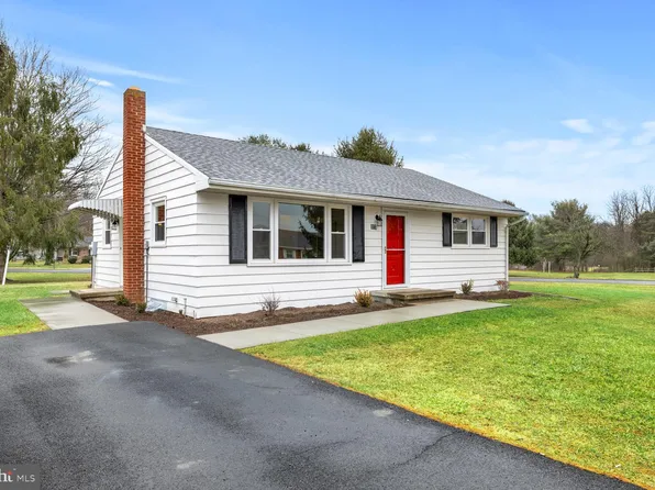 113 Windsor Knit Rd, Edinburg, VA 22824