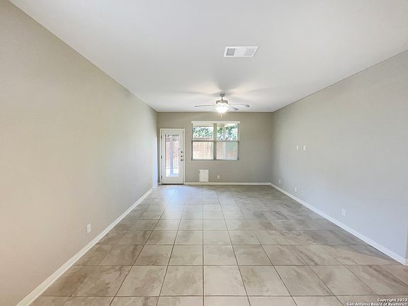 3rd image of 8727 STRAIGHT OAKS