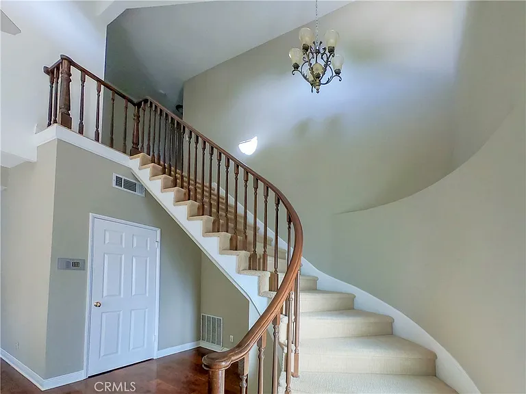 2822 Jason Ct — Photo 5