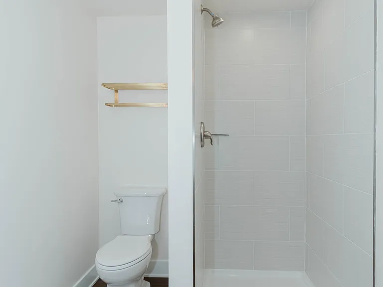 216 S Georgia Ave — Photo 18