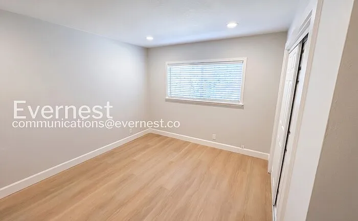 2865 Glen Heather Dr — Photo 20