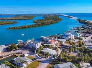 1245 Holiday Dr, Englewood, FL 34223