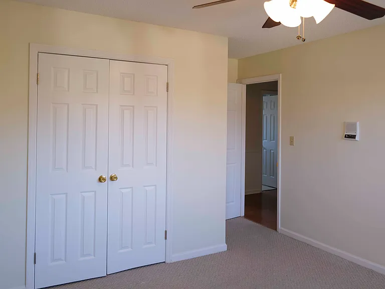 8693 Arbutus Dr — Photo 30