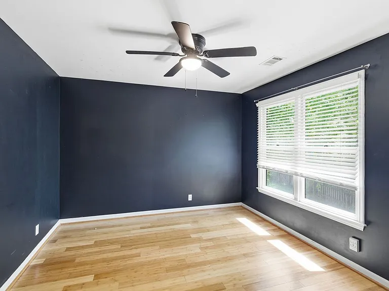 913 Magnolia Ct W — Photo 21