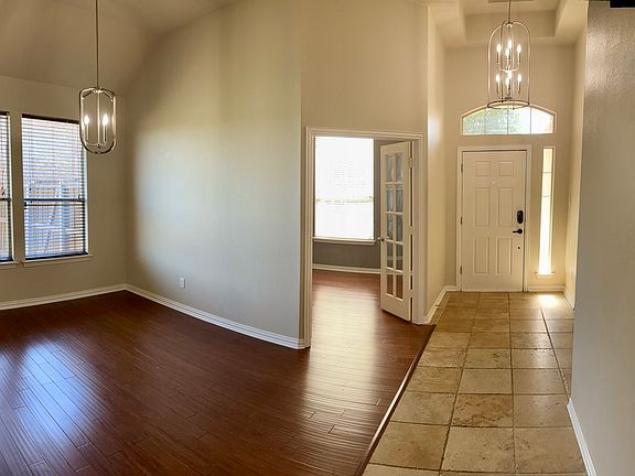 2nd image of 672 Jutland Dr