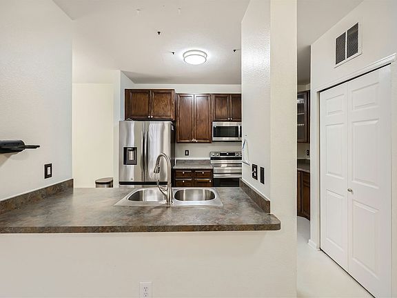4th image of 3872 S Dallas St Unit 208