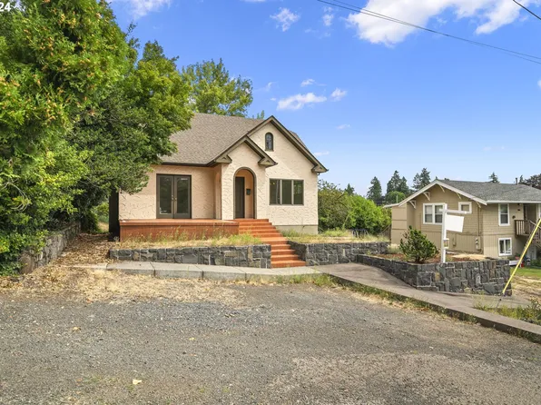 174 N 8th St, Saint Helens, OR 97051