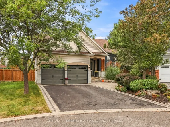 12 Coastview Ct, Whitby, ON L1N 9N6
