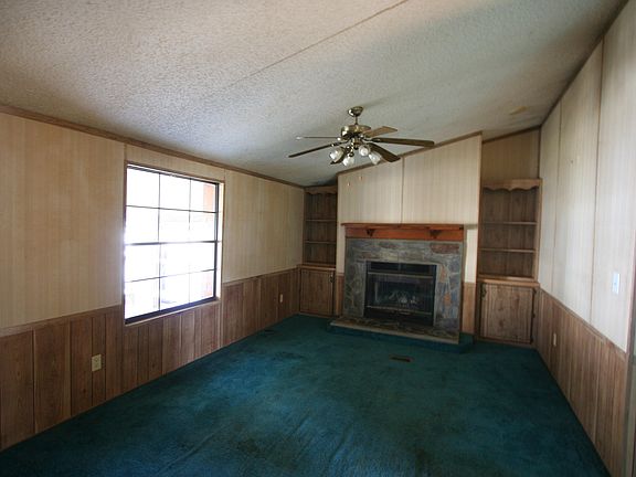 4th image of 2662 Silver Creek Dr