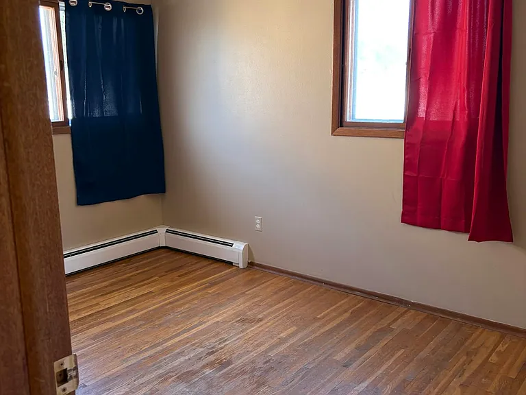 Bedroom 1 Empty