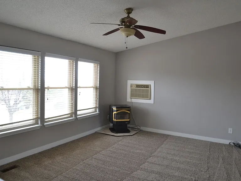 3710 Trail Rock Pl — Photo 3