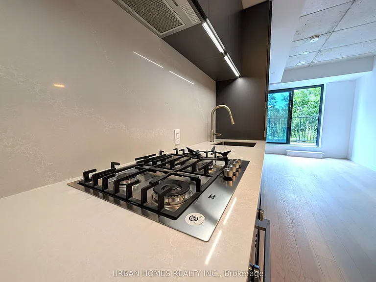 1720 Bayview Ave #508 — Photo 8