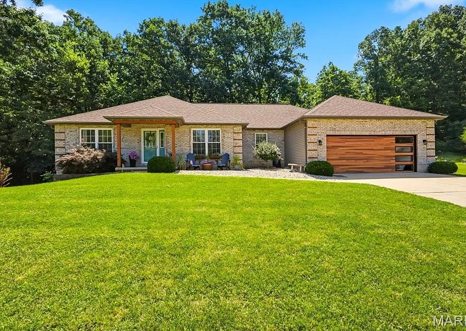 1st image of 6404 Mill View Dr