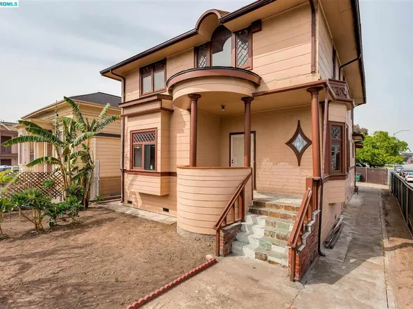 1729 Brush St, Oakland, CA 94612