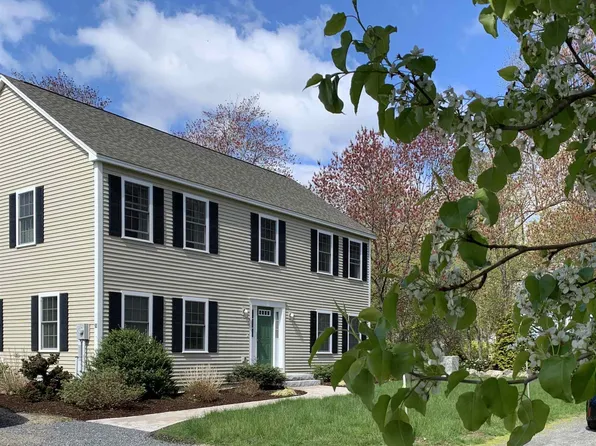 20 Browns Ct, Rye, NH 03870