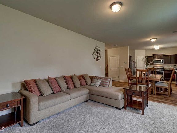 5th image of 2326 Clapton Ct
