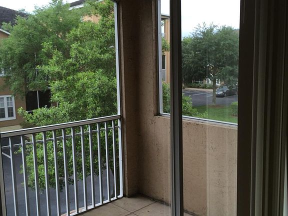 4th image of 10075 N Gate Pkwy #1212