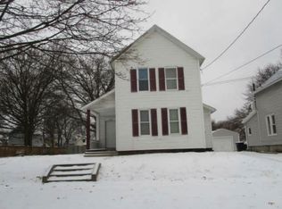 672 Allyn St, Akron, OH 44311