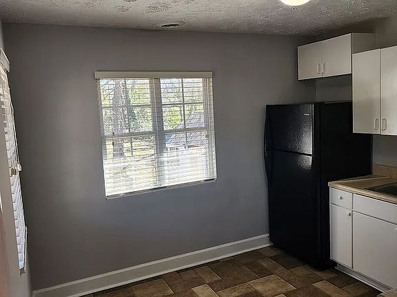 3rd image of 2956 8th St